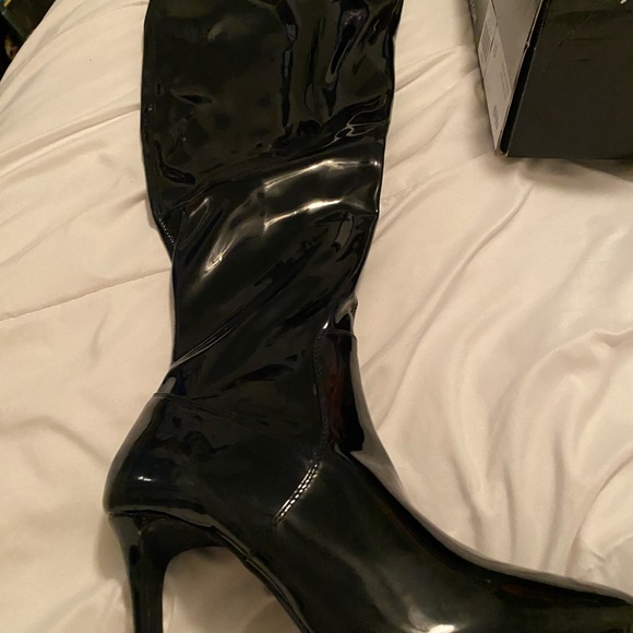 Torrid Black Over the Knee Boots - Picture 3 of 4